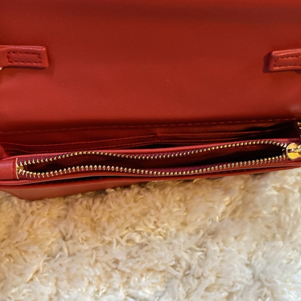 ✨SPECIAL OFFER✨Bebe small purse - Picture 4 of 11